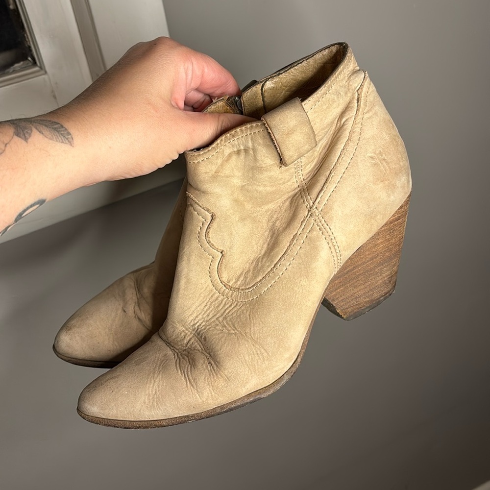 Frye Reina boots